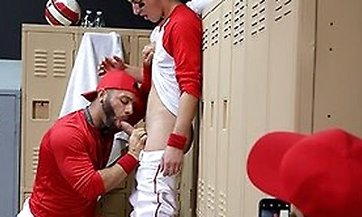Baseball Star Tristan Hunter Gets Confronted Then Fucked By His Coach In The Locker Room