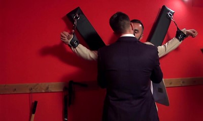 SUB GAMES. Starring HECTOR DE SILVA & XAVI DURAN
